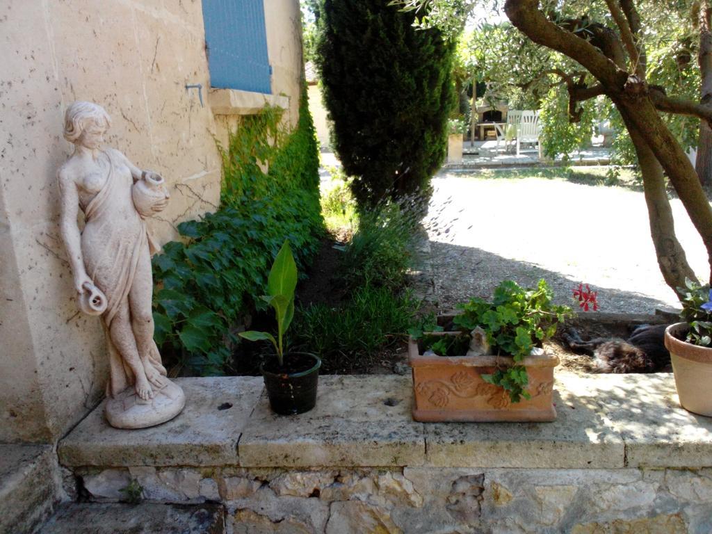 Mas Des Collines Bed and Breakfast Fontvieille Buitenkant foto