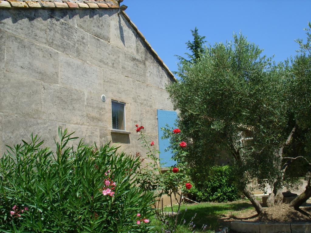 Mas Des Collines Bed and Breakfast Fontvieille Buitenkant foto