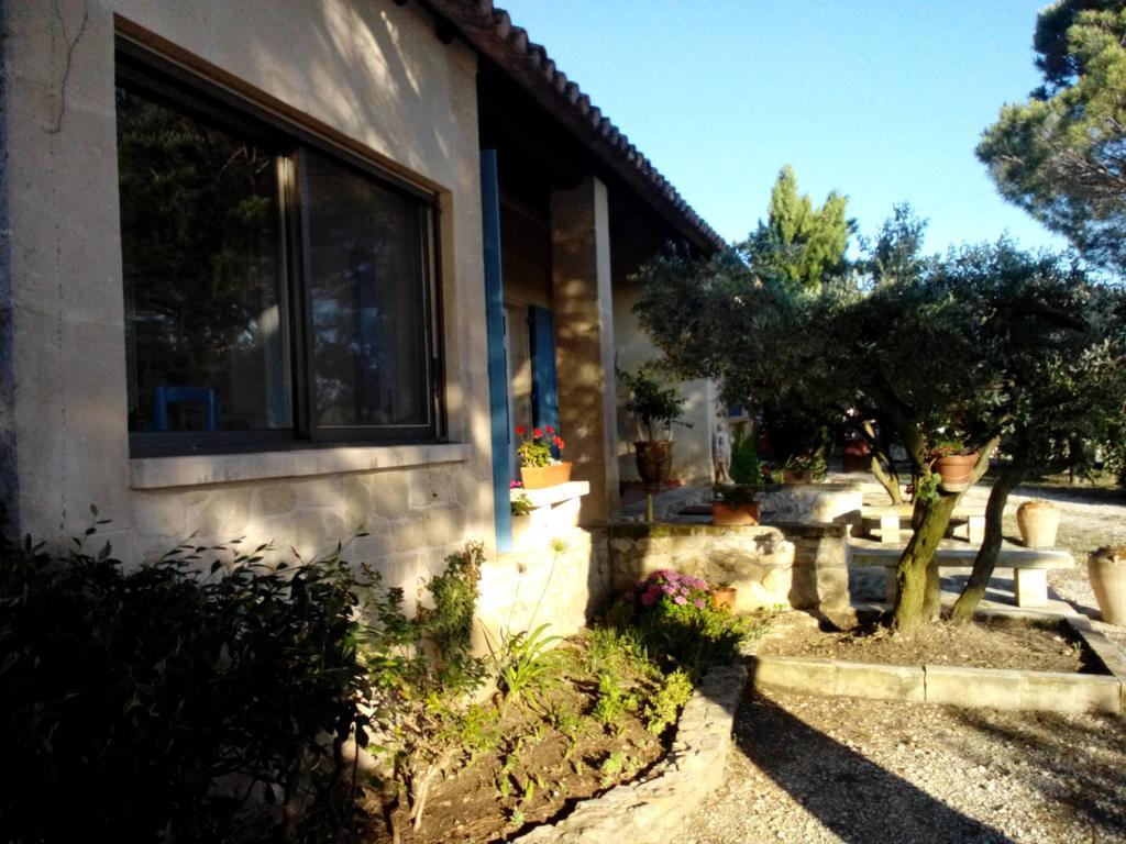 Mas Des Collines Bed and Breakfast Fontvieille Buitenkant foto